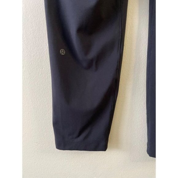 Lululemon Women's On the Fly 7/8 Classic Black Pants - Picture 6 of 11